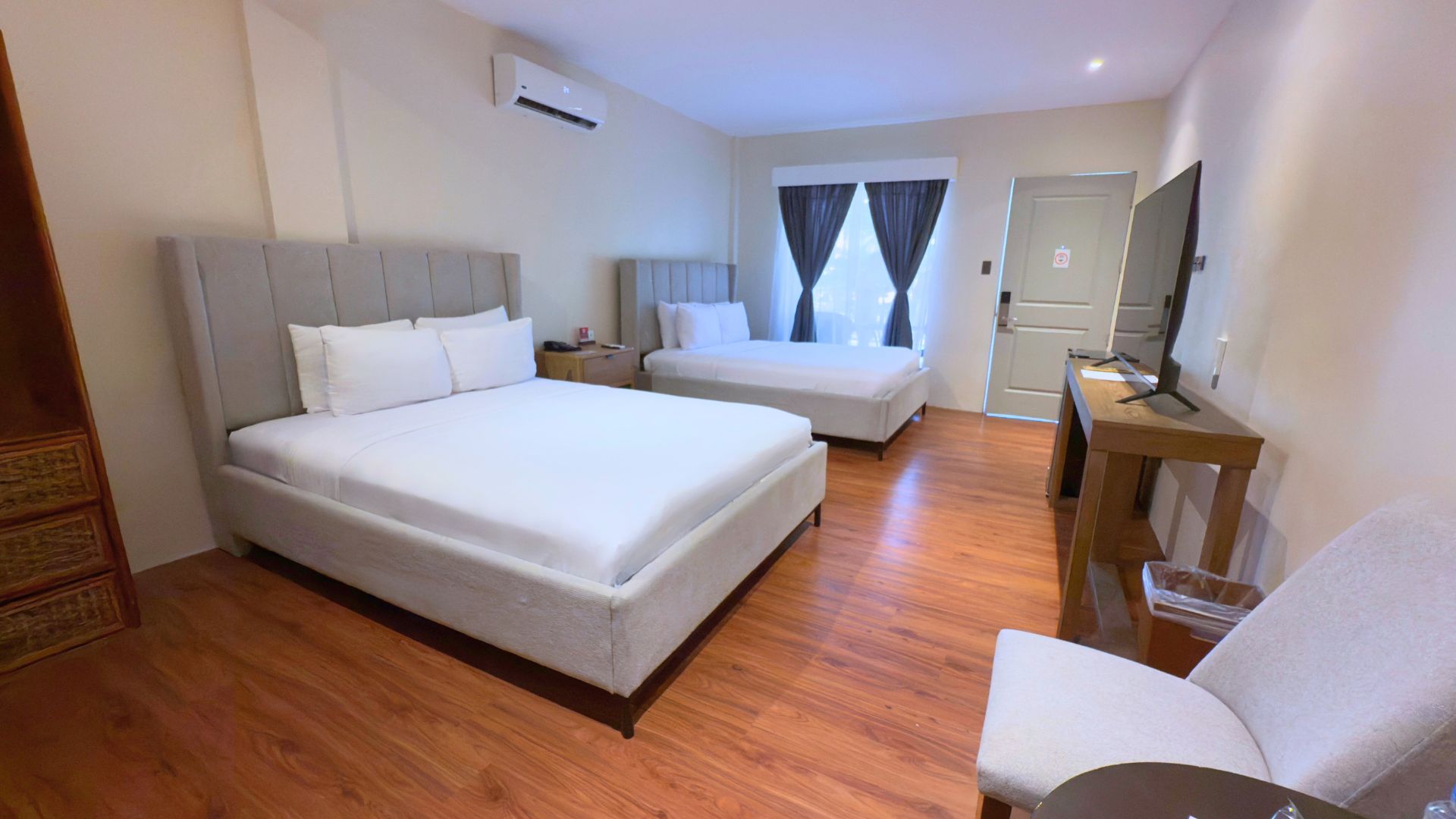 Deluxe Cabana Garden View