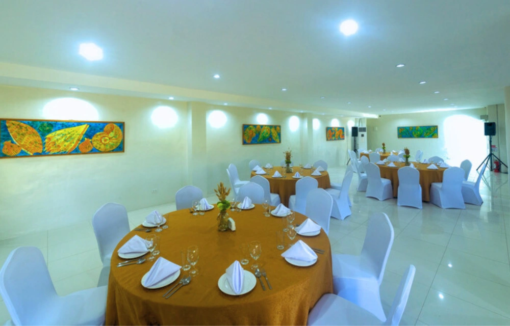 Stay at {{BEST_PROPERTY_KEYWORD}} in Mojica St, Subic, 2209 Zambales, Philippines with amazing offers