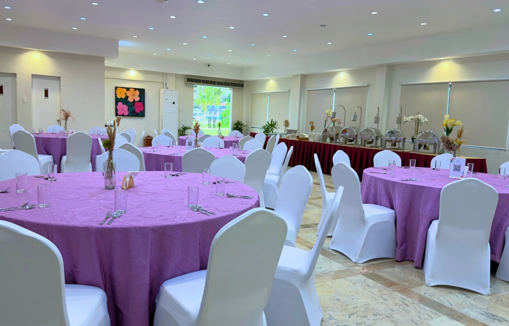 Stay at {{BEST_PROPERTY_KEYWORD}} in Mojica St, Subic, 2209 Zambales, Philippines with amazing offers